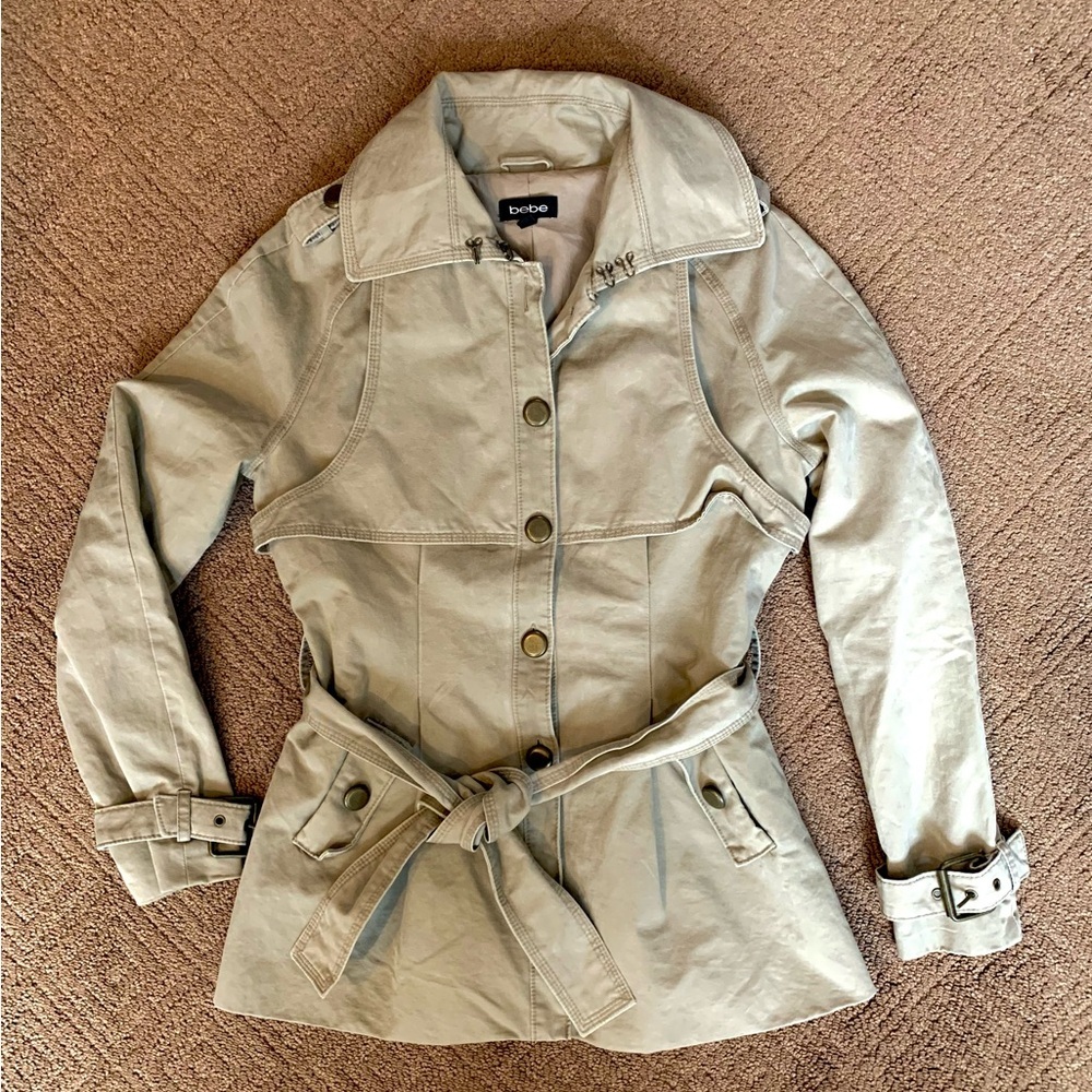 BEBE COTTON TRENCH COAT SHORT BEIGE TAN MEDIUM